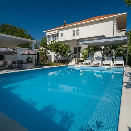 14644a Apartment Orebic